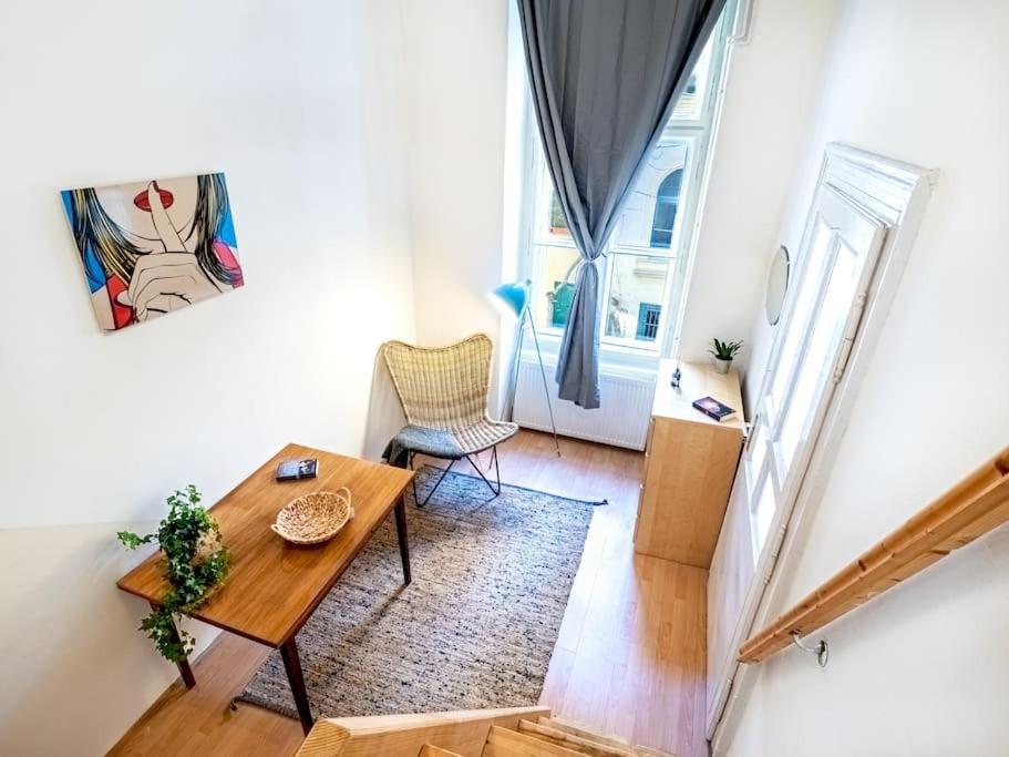 Sunshine Apartment - With Garage Budapeste Exterior foto